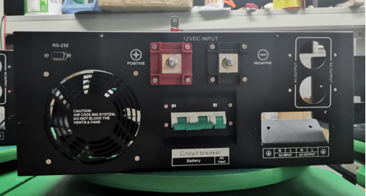 اینورتر DC AC 19inch 4RU Rack Type Input 12Vdc به Output 220Vac ماژول اینورتر 3kw سفارشی ساخته شده