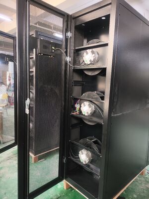 ظرفیت خنک کننده 42.5 کیلووات مبرد مرکز داده دقیق با هوا خنک کننده در ردیف مبرد HVAC R410A