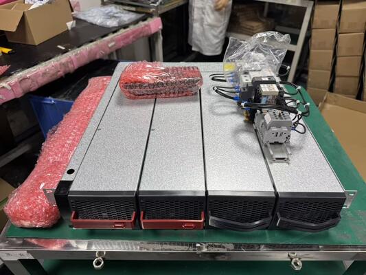 سیستم اینورتر DC به AC CE+T Bravo 25 1 فاز 110 ولت DC به 230 ولت AC 6KVA شماره قطعه S62AD5E0204SN000K001