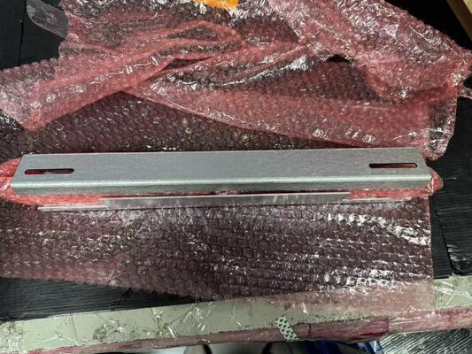 سیستم اینورتر DC به AC CE+T Bravo 25 1 فاز 110 ولت DC به 230 ولت AC 6KVA شماره قطعه S62AD5E0204SN000K001